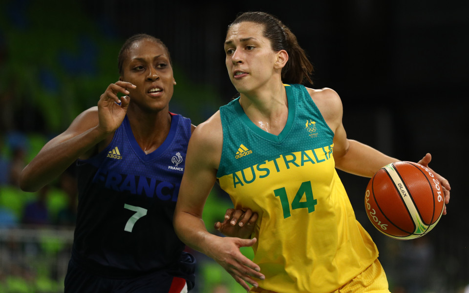 В Рио баскетболистките на Австралия съсипаха Франция