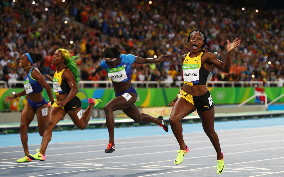 Златото на 100 метра жени остана в Ямайка, но не при Шели-Ан Фрейзър