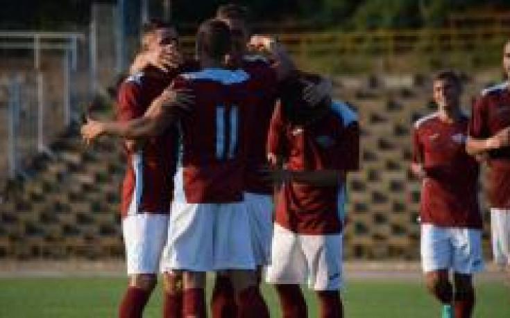 Септември с втора победа навън, разби Лудогорец 2