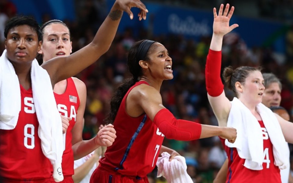 САЩ срещу Испания в сблъсък за титлата при баскетболистките в Рио