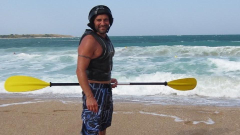 Музикантът Калин Вельов е роден на 18 юни 1973 г.