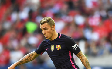 Барселона не смята да праща Лука Дин под наем в друг отбор