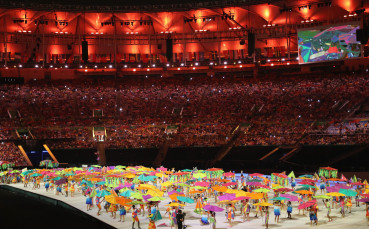 Няма да наказват Беларус за руското знаме