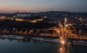 Загинал и ранени при стрелба в Братислава