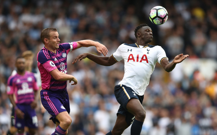 Тотнъм се скъса да пропуска, но взе скалпа на Съндърланд