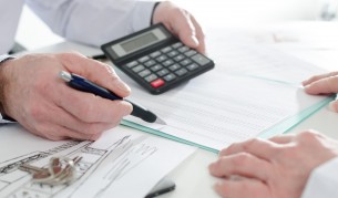 <p>Държавата отпуска още 100 млн. лв. за безлихвени кредити</p>