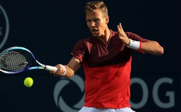 Томаш Бердих на полуфинал в Шънчжън