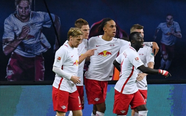 Лайпциг излезе трети в Бундеслигата след бой над Аугсбург