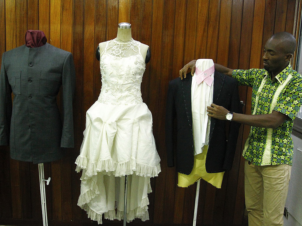 Шивачите в Либерия са износители на модни продукти, а също и привличат чужденци в страната за своите проекти.