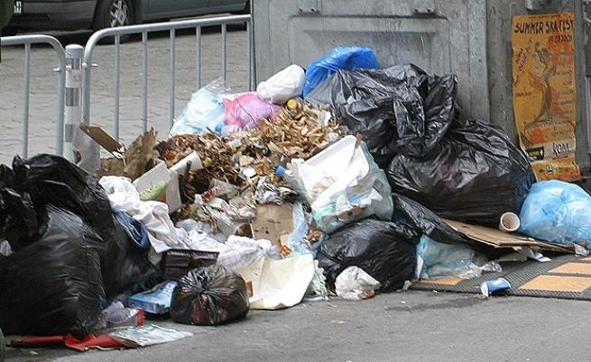 Кризисното сметосъбиране в  Кризисното сметосъбиране в