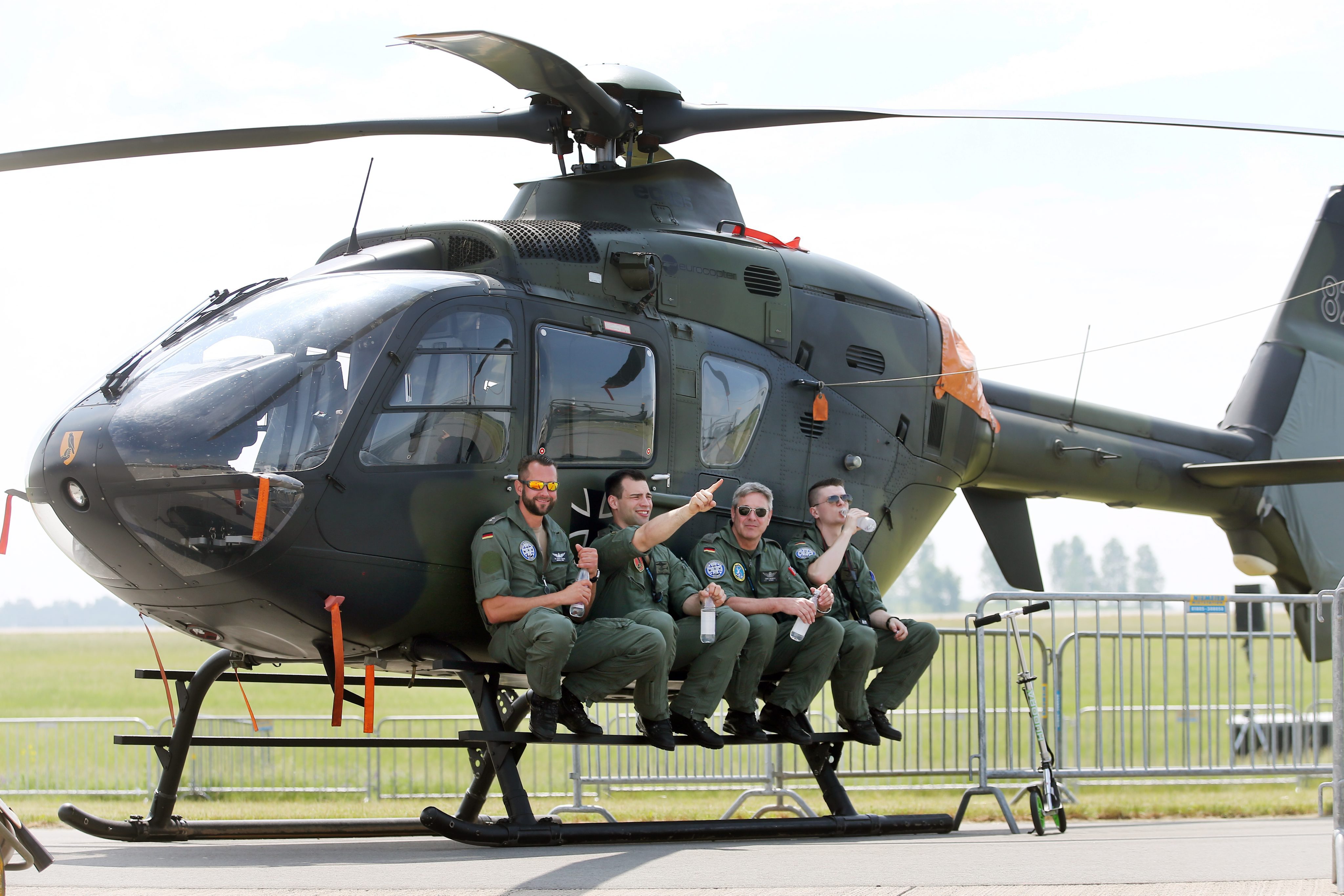 Германски военен транспортен хеликоптер EC 135 Eurocopter