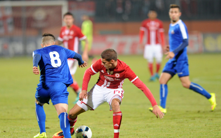 ЦСКА ближе рани от вечното дерби срещу последния в класирането