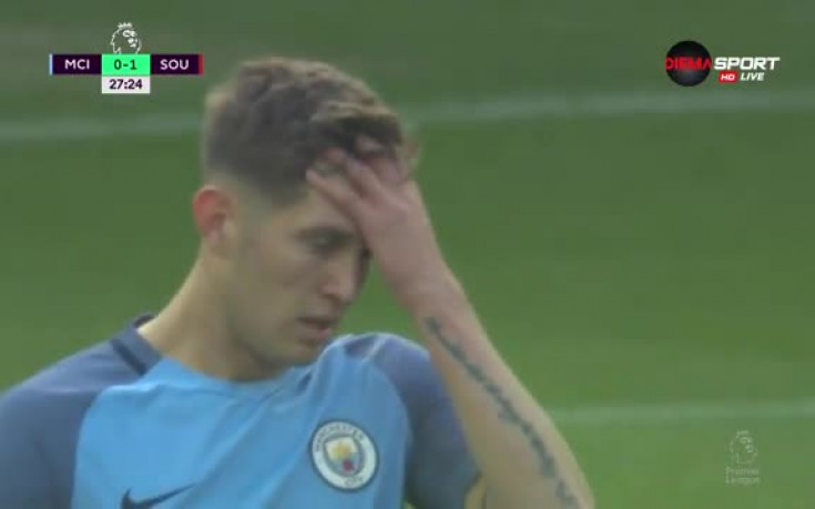 ВИДЕО: Най-скъпият защитник с най-евтината грешка