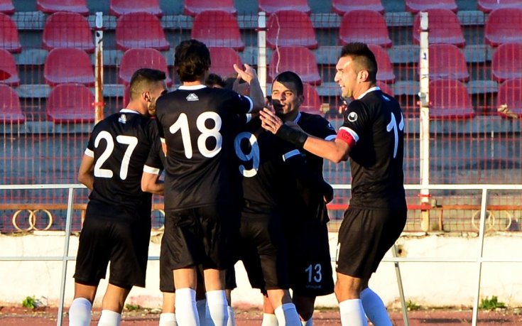 Локо Пловдив чака нови играчи от Португалия