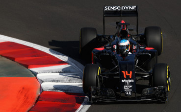 Фернандо Алонсо: Не е добре, щом съм щастлив от 11-о място