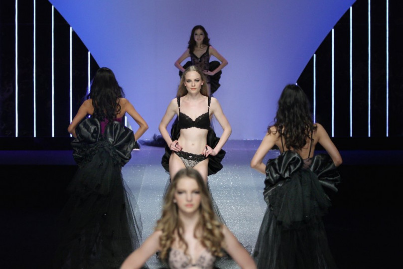 EVE'S Temptation, Седмица на модата в Пекин, Китай 2012/13