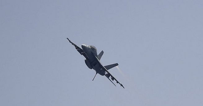 Руски военен самолет Ил 20 с 14 военнослужещи изчезна над Средиземно море в