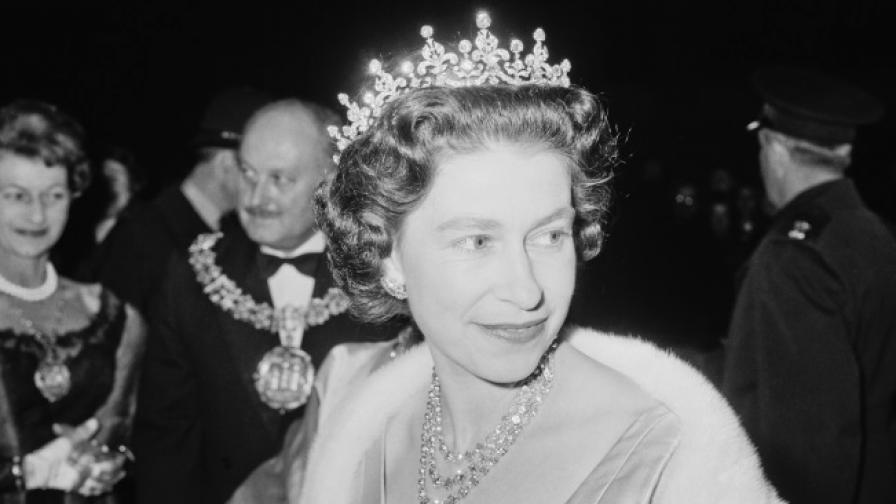 Кралски етикет, какво не бива да правим пред Елизабет II