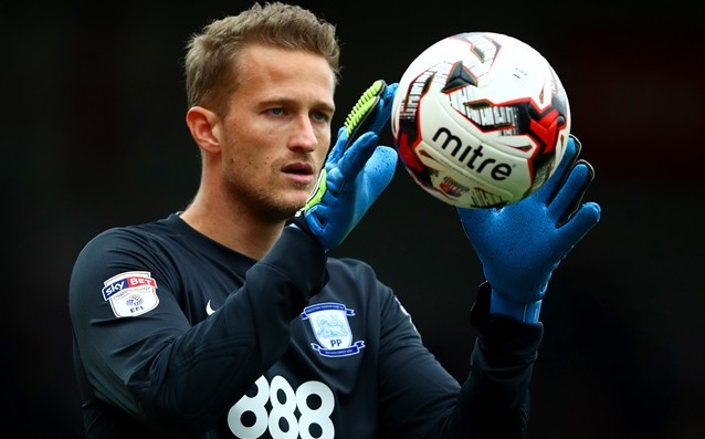 Бърнли привлече датчанина Андерс Линдегаард с договор до края на