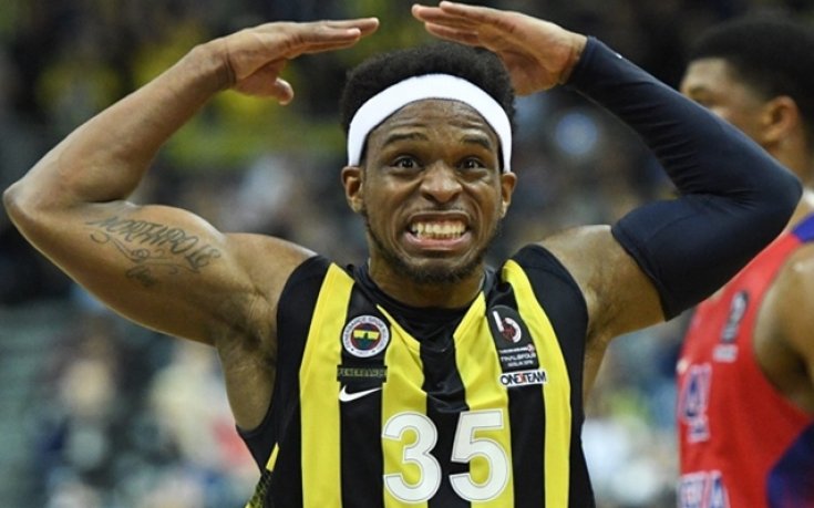 Фенербахче с успех в Евролигата