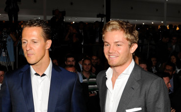 Нико Розберг посвети титлата си на Михаел Шумахер