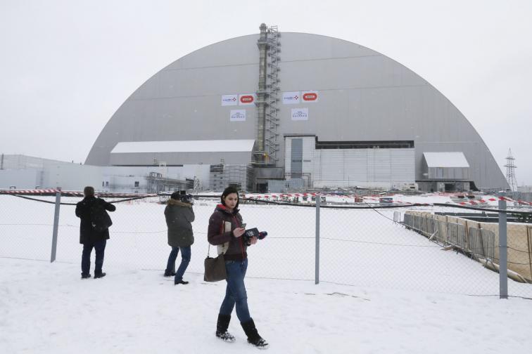 Чернобил нов купол