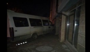 14-годишен с краден бус се блъсна в стена в Русе