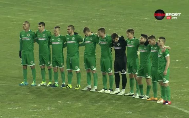 Минута мълчание и на стадион 