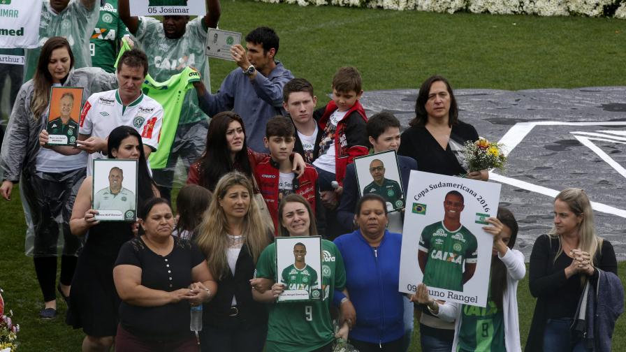 Арестуваха двама за разбилия се самолет с бразилски футболисти