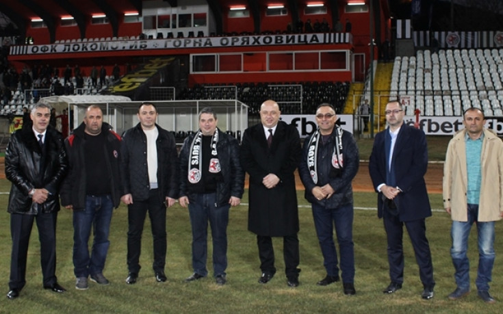 Кралев доволен от ремонта на стадиона в Горна Оряховица