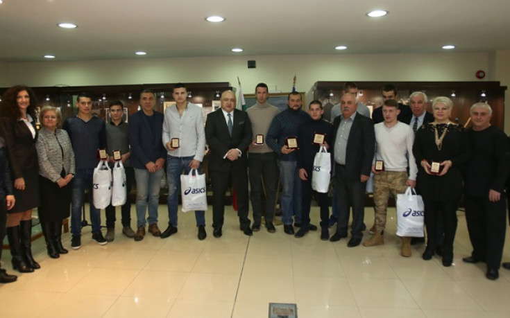 Награди за най-добрите спортисти и треньори на СУ 