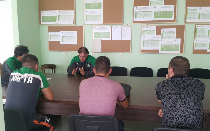 Директорът на ДЮШ на Нефтохимик напусна клуба