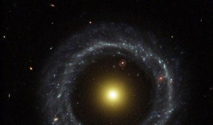 Откриха единствена по рода си галактика