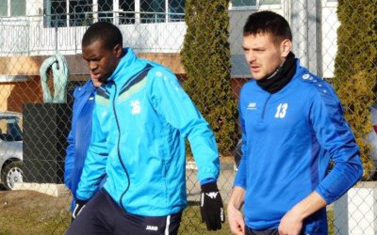 Монтана подписа с още трима нови