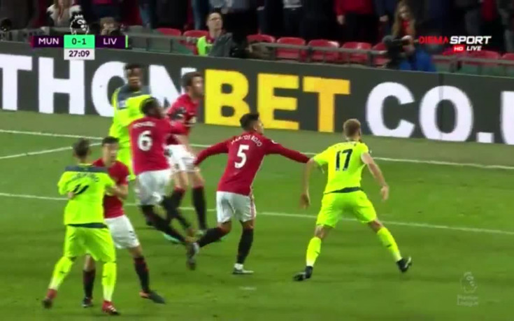 Манчестър Юнайтед - Ливърпул 0:1 /първо полувреме/