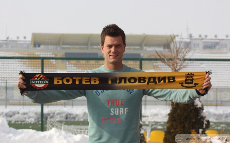 Двама бивши вратари на Ботев Пловдив в лицето на Лилчо