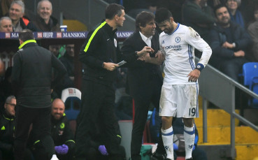 Заровиха ли томахавките Коста и Конте?