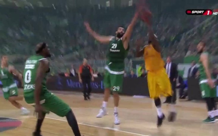 Панатинайкос заби нов шамар на Барса