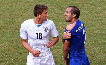 Италия срещу Уругвай на Лазурния бряг