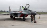 Радев обсъди поддръжката на българските МиГ-29