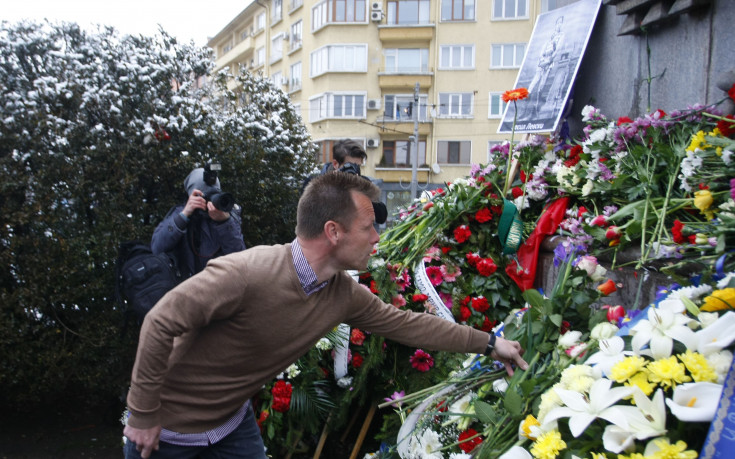 Левски почете Апостола