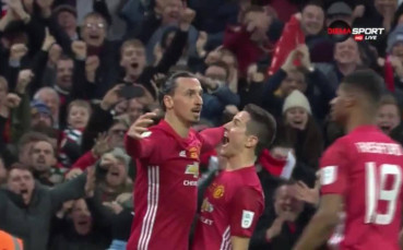 Ибра поднесе трофея на Юнайтед