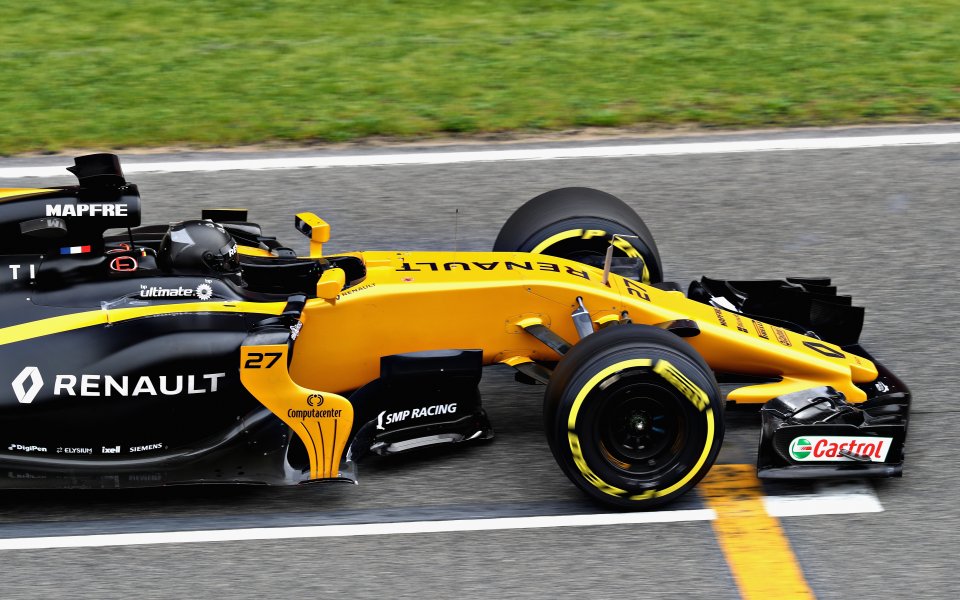 Формула 2 и Формула 3 се надяват да се присъединят към старта на Ф1 в Австрия