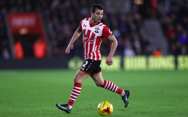 В последния ден от зимния трансферен прозорец Арсенал взе десния