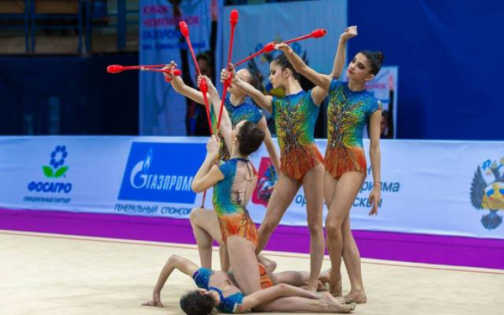 Ансамбълът за девойки четвърти в Киев засега