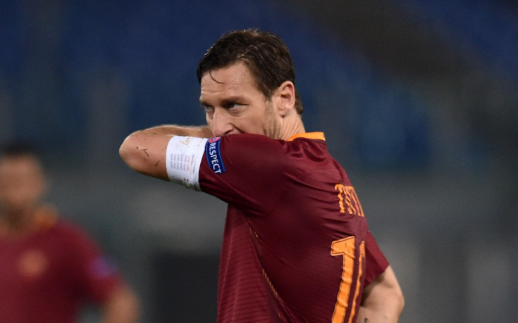 Директор или агент – Тоти още не е решил