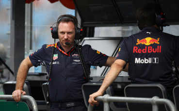 Шефът на Ред Бул: Не сме толкова далеч от Мерцедес