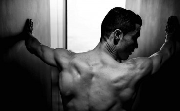 Роналдо извади почти всичко на показ