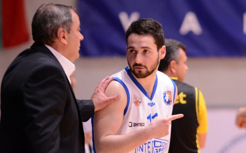 Черно море изравни серията с Академик в баскетбола