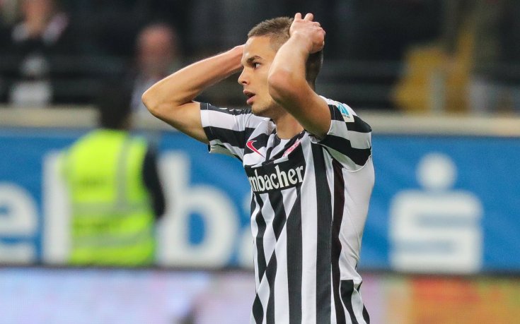 Айнтрахт показа характер и открадна точка от Вердер